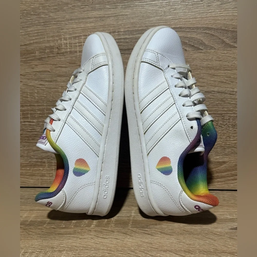 Adidas Shoes Womens 7 Grand Court Rainbow heart Low Top Sneakers H01054 White - Picture 6 of 10